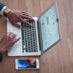 affiliate marketing laptop image for article5
