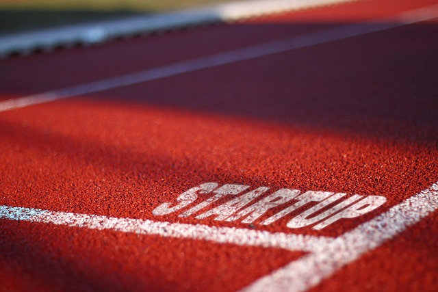 track, lane, runner, start up, race, ste